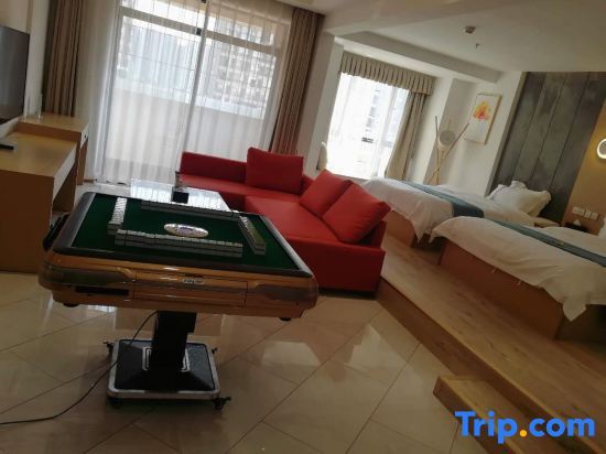 Цзиньюань: Yuanyu SOHO Apartment (Qingyuan Shunying Times Square)