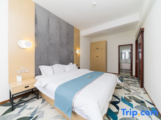 Цзиньюань: Yuanyu SOHO Apartment (Qingyuan Shunying Times Square)