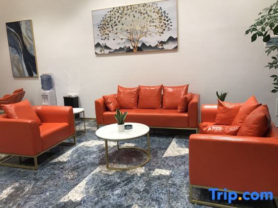 Цзиньюань: Yuanyu SOHO Apartment (Qingyuan Shunying Times Square)