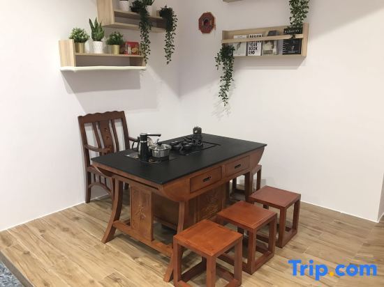 Цзиньюань: Yuanyu SOHO Apartment (Qingyuan Shunying Times Square)