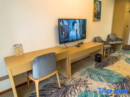 Цзиньюань: Yuanyu SOHO Apartment (Qingyuan Shunying Times Square)