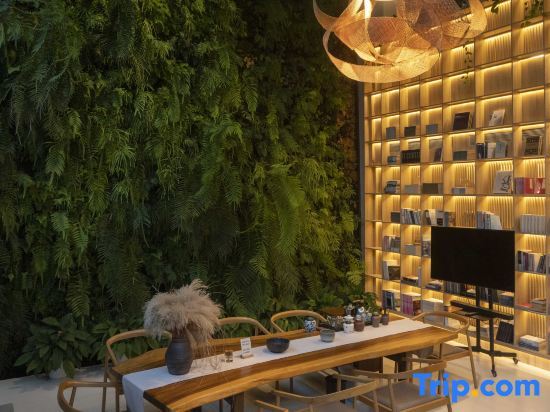 Хуаншань: Wangshan Life Fishing Snow Garden Natural Aesthetics Homestay (Huangshan Xixinan Ancient Village)