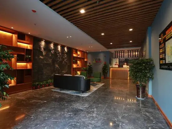 Лоян: Super 8 Hotel(Luoyang Xinduhui Store)