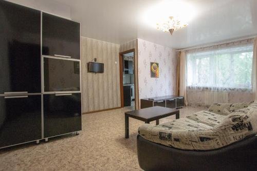 Красноярск: Apartment on Michurina, 2d by KrasStalker
