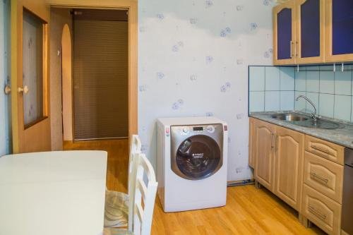 Красноярск: Apartment on Michurina, 2d by KrasStalker
