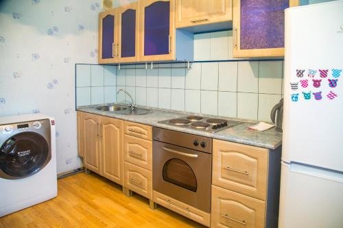 Красноярск: Apartment on Michurina, 2d by KrasStalker