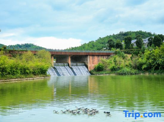 Лунъянь: Qingshui·Tianyi Hot Spring Qingxianghe Hotel
