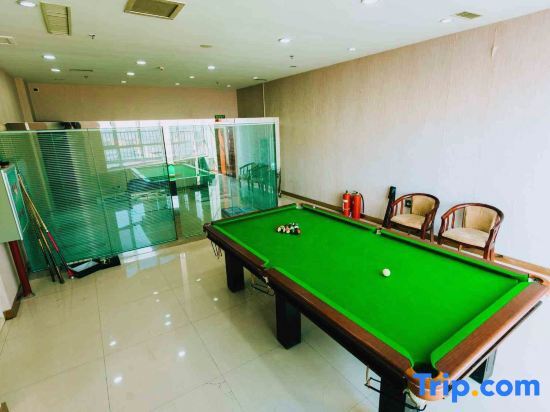 Паниин: Subai Yun Hotel (Panjin Railway Station)