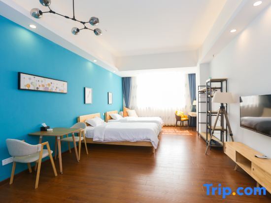 Чжаоцин: Feiyang Business Hotel