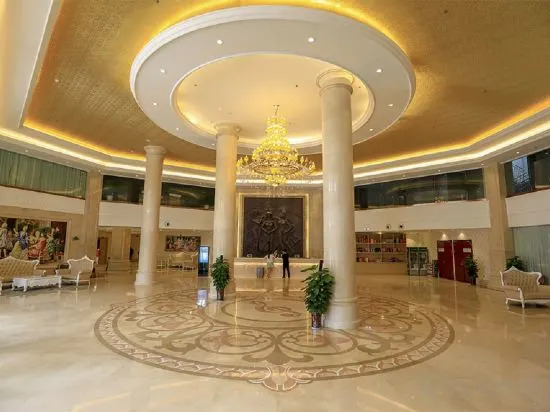 Линьи: Vienna Hotel (Mengyin Yunmeng Road)