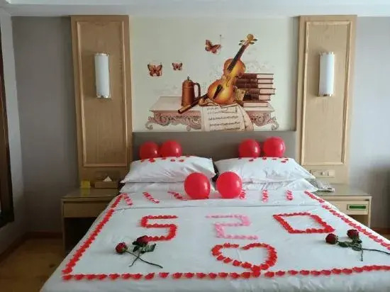Линьи: Vienna Hotel (Mengyin Yunmeng Road)