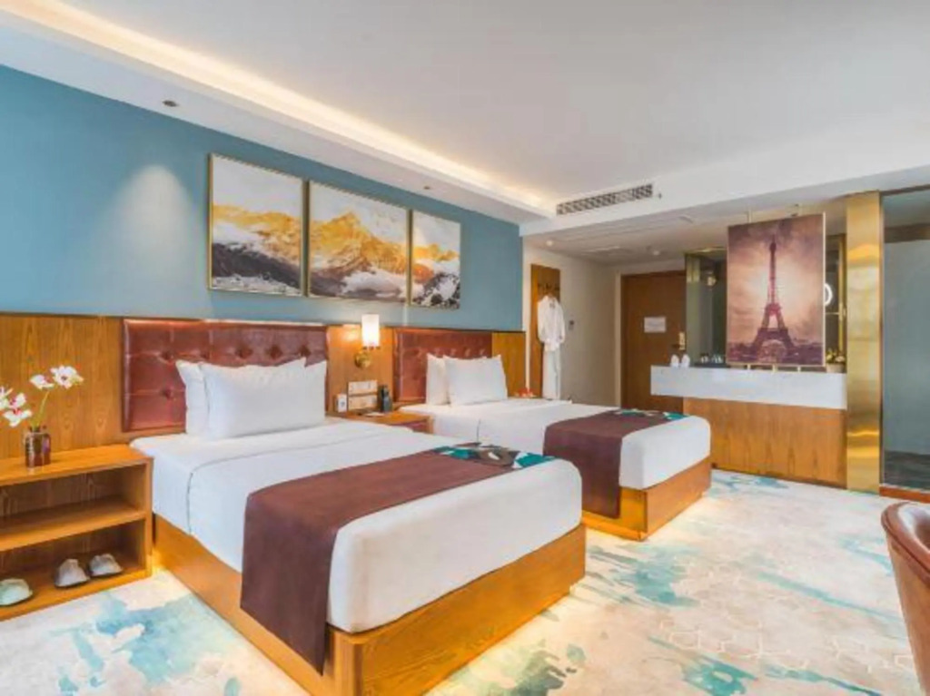 Лучжоу: Tengguan Hotel (Zhangzhou High-speed Railway Station Southwest Business and Trade City)