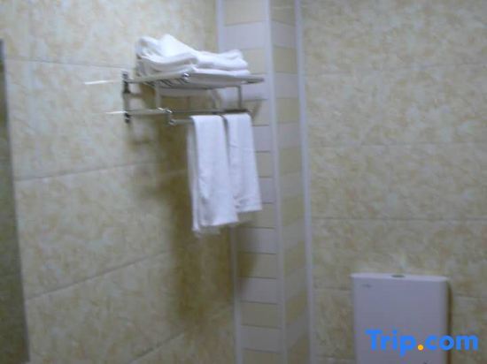 Цюйцзин: Jiayuan Express Hotel