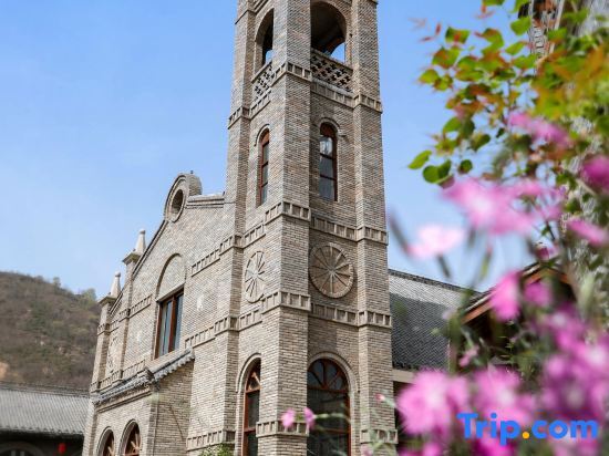 Яньань: Jinyan'an Guanshe Homestay