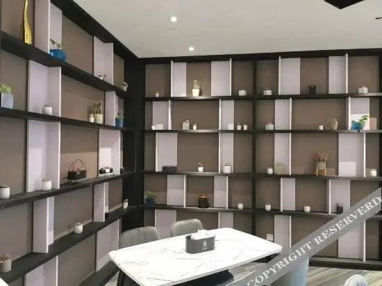 Тайчжоу: Taizhou Nais Lizhi Hotel (Jinqing Branch)