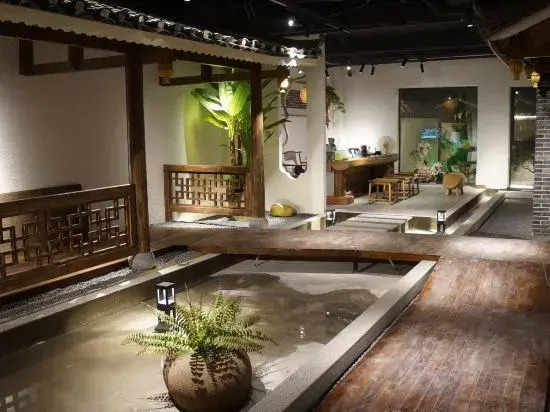 Гуйлинь: Yinyue Hanshe Homestay (Yucai Campus, Guangxi Normal University)
