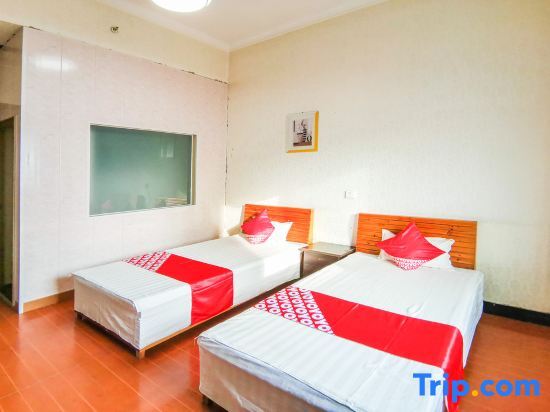 Синьсян: Xinxiang xinhai hotel qianjin road store