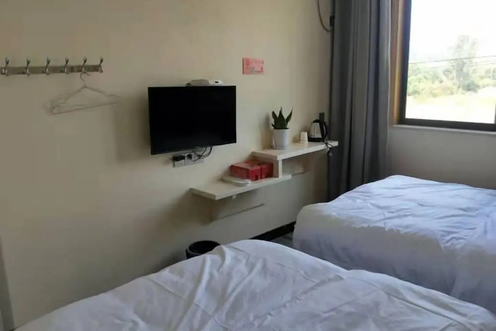 Шаоксинг: Xinchang Yunqi Small Building House