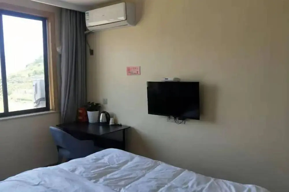Шаоксинг: Xinchang Yunqi Small Building House