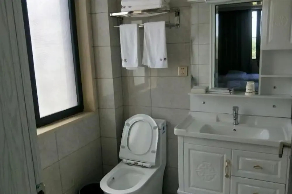 Шаоксинг: Xinchang Yunqi Small Building House