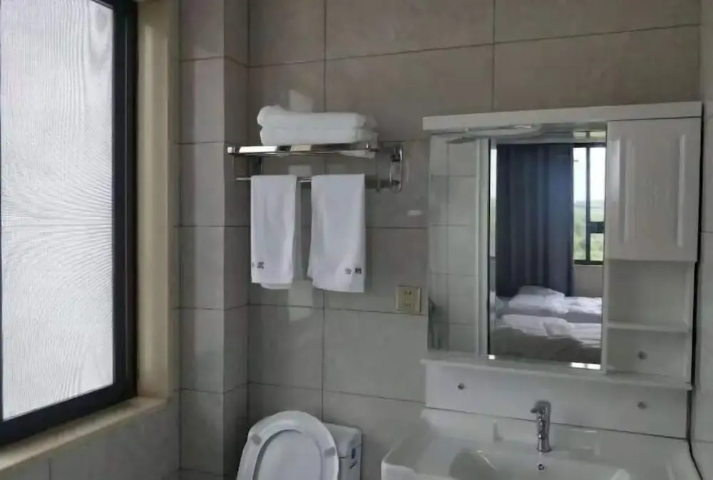 Шаоксинг: Xinchang Yunqi Small Building House