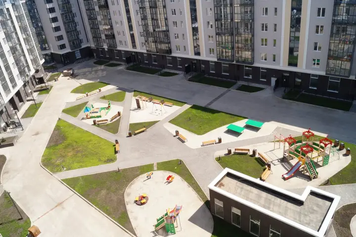 Красноярск: Апартаменты Петра Ломака 2