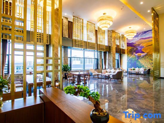 Лунъянь: Oxygen Hotel (Continuing Education Base)
