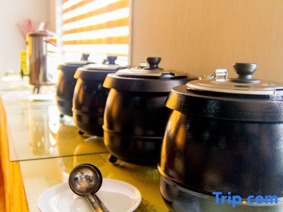 Линьи: Linshu yadu Business Hotel