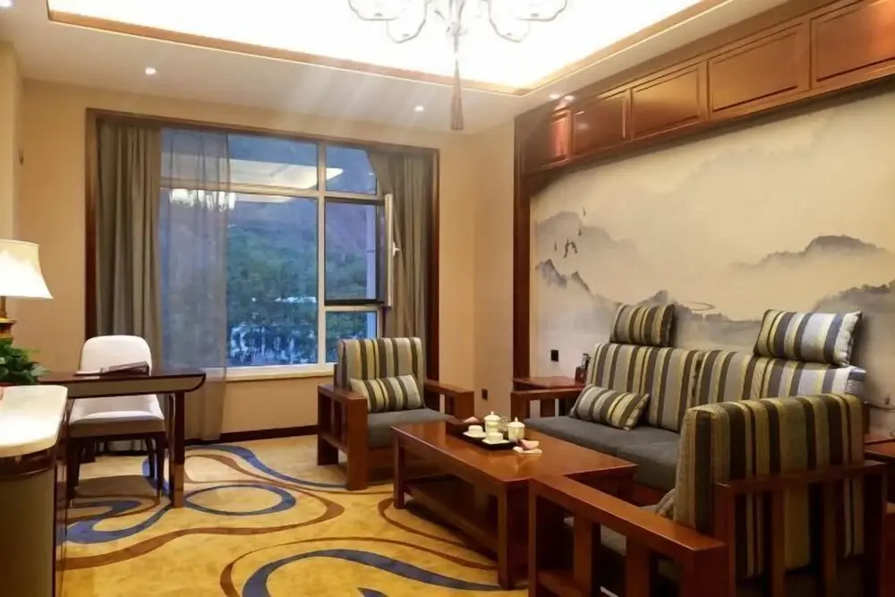 Сяхэ: Rdzong Lhundup Hotel