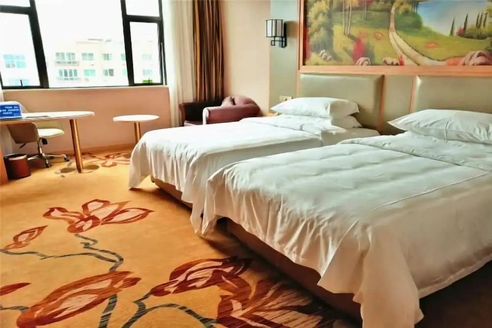 Вэньчжоу: Vienna International Hotel (Wenzhou Rui'an Tangxia)