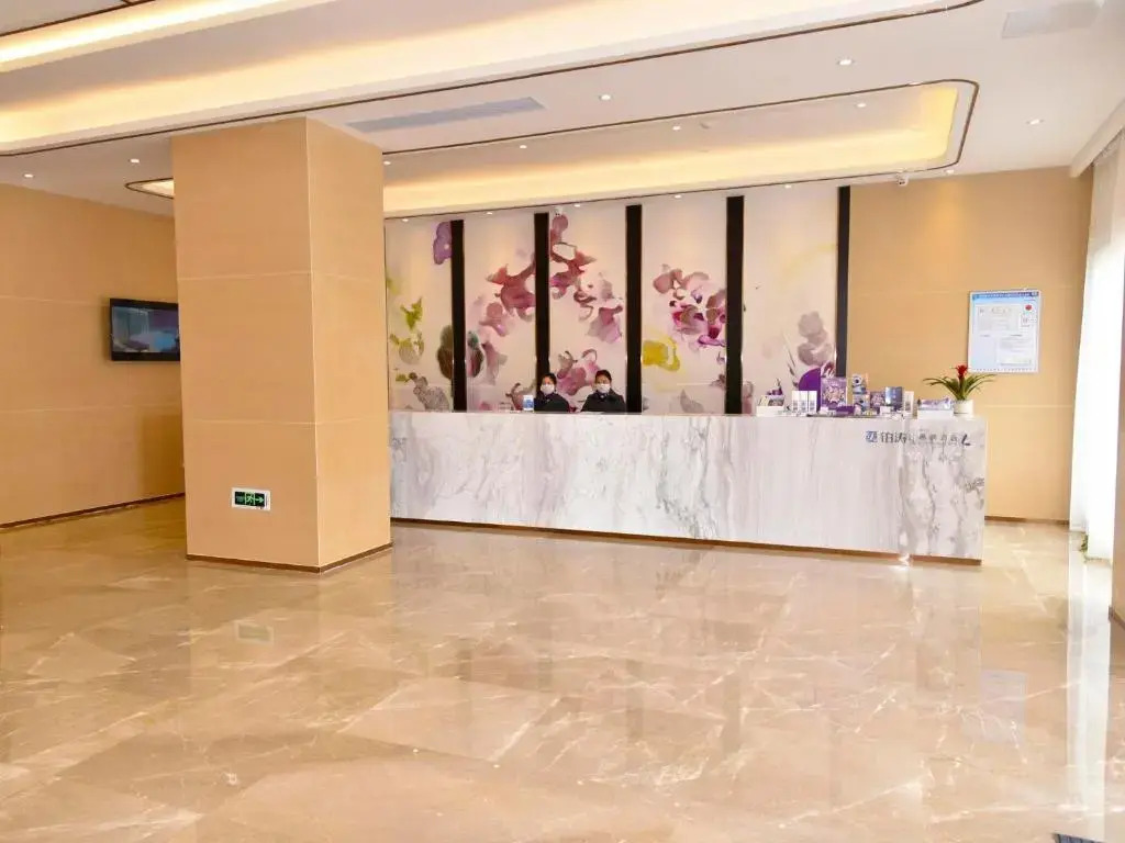 Фучжоу: Lavande Hotel (Fuzhou High Speed Railway Station, Huamei Lijia)