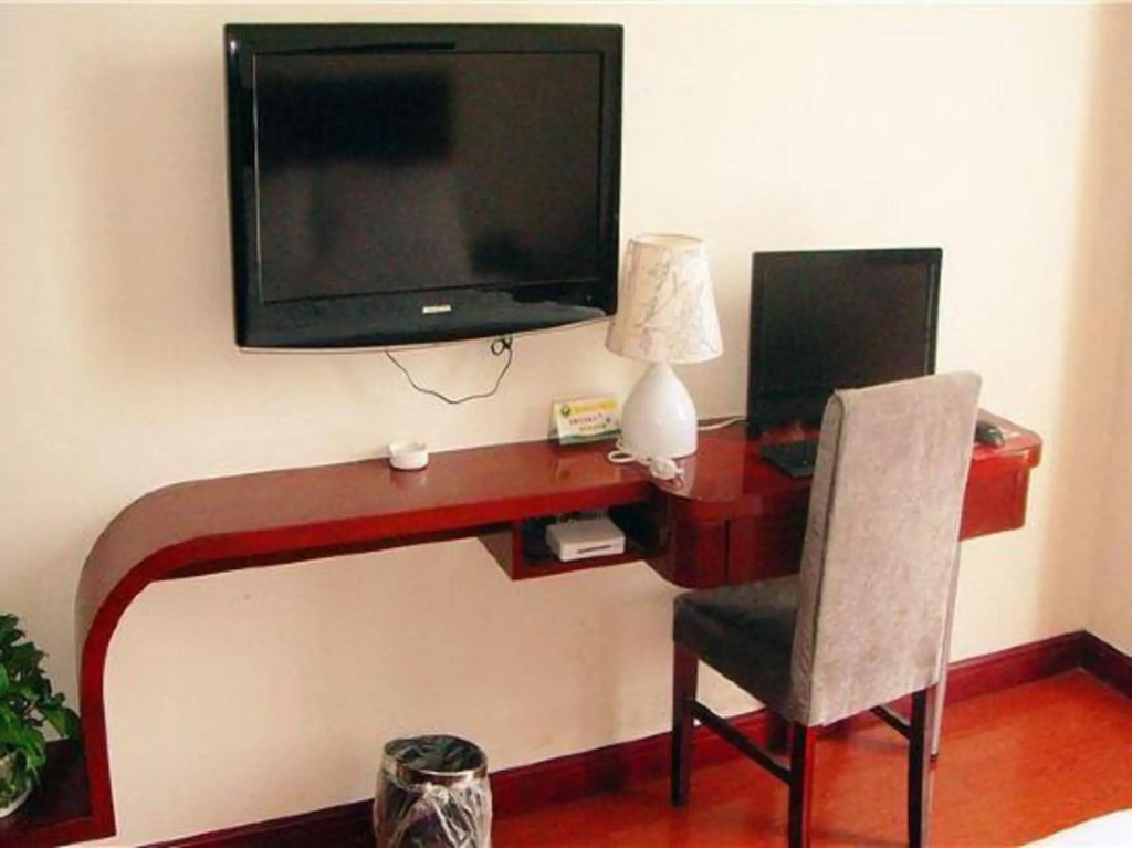 Шаоксинг: Hengyue Hotel (Shaoxing Binhai Commercial Center)