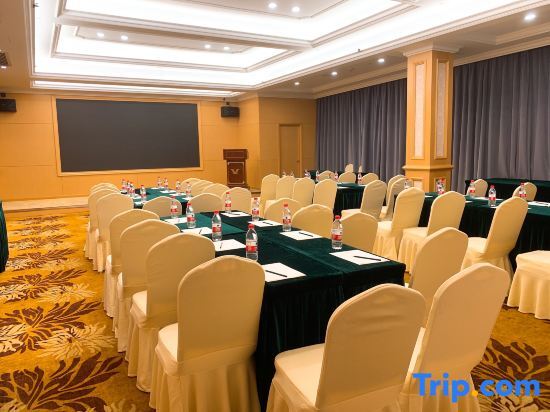 Лоян: Vienna Hotel (Luoyang Longmen High Speed Railway Station)