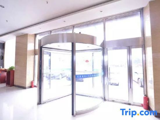 Лянфан: Lejia Hotel (Bazhou Shengfang International Furniture Expo City)