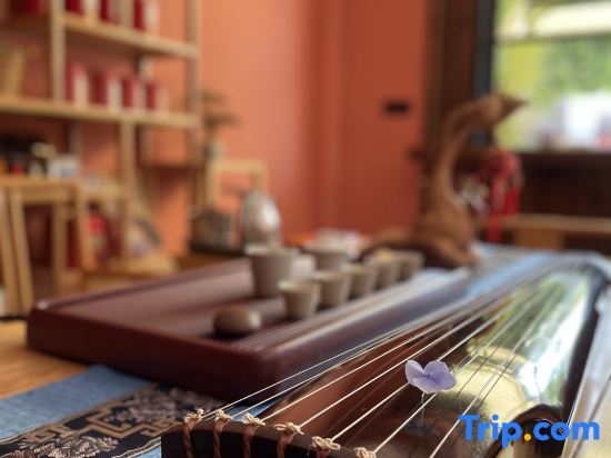 Гуйлинь: Lishang Xiaozhu Literature and Art Homestay (Guilin Two Rivers and Four Lakes)
