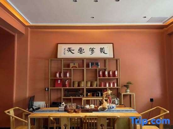Гуйлинь: Lishang Xiaozhu Literature and Art Homestay (Guilin Two Rivers and Four Lakes)