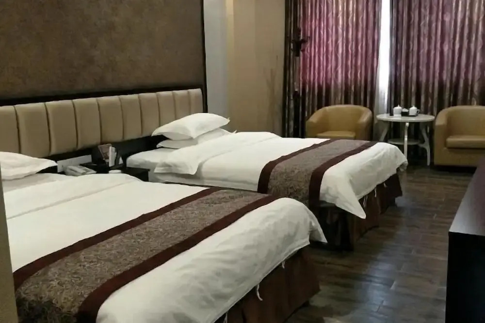 Шаогуань: Bairun Hotel