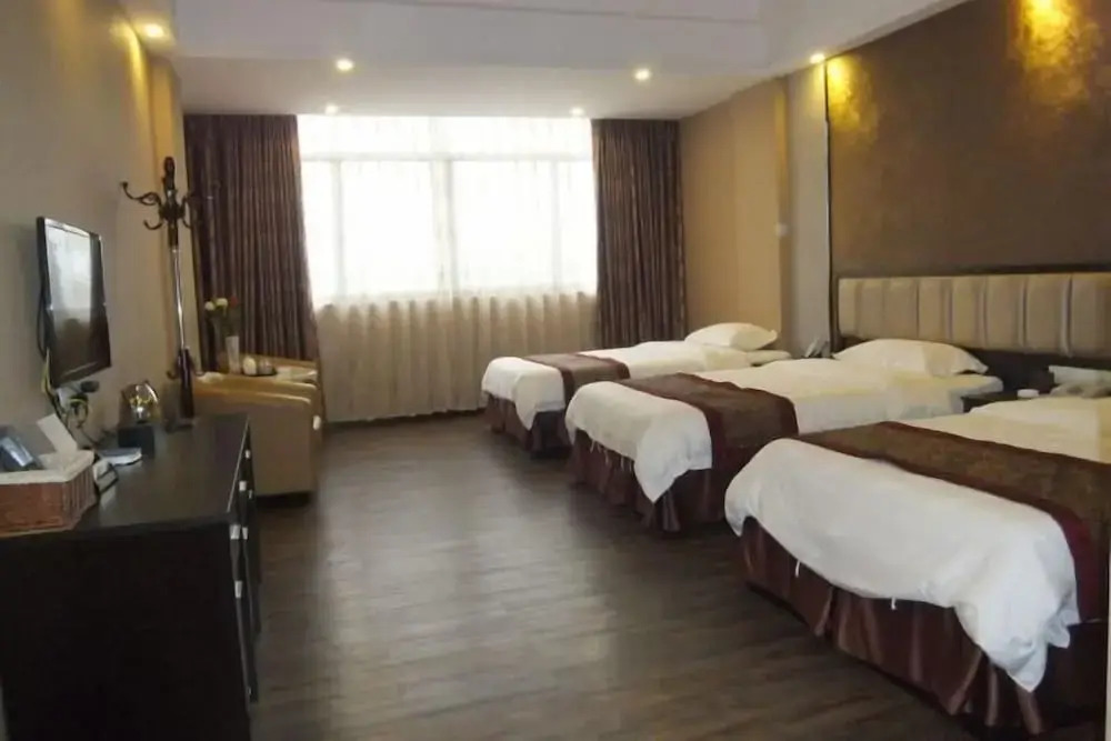 Шаогуань: Bairun Hotel