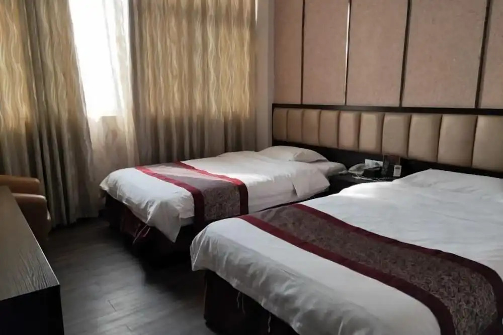 Шаогуань: Bairun Hotel