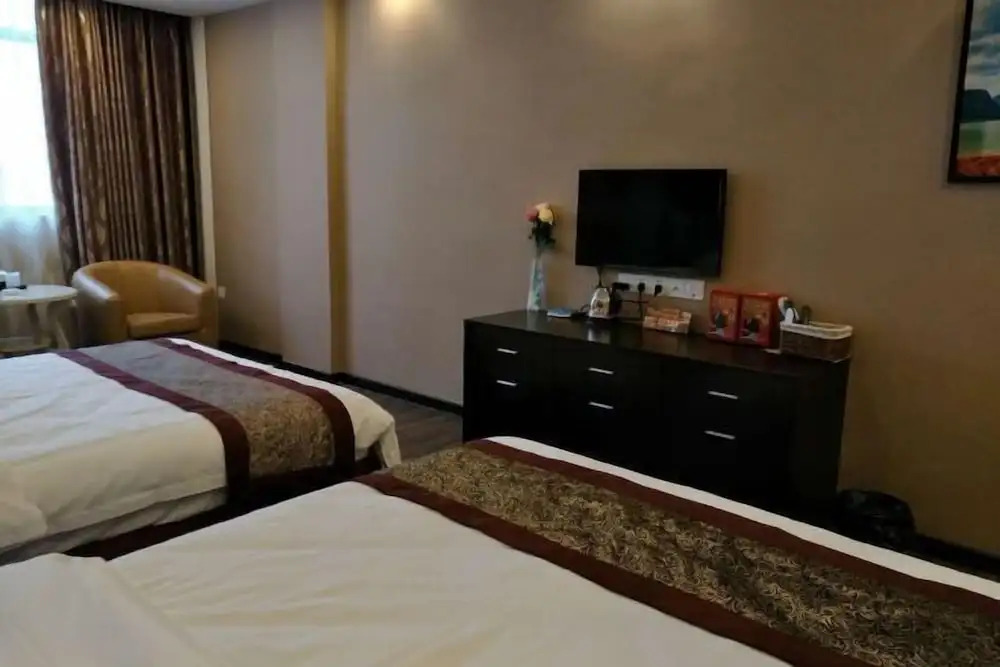 Шаогуань: Bairun Hotel