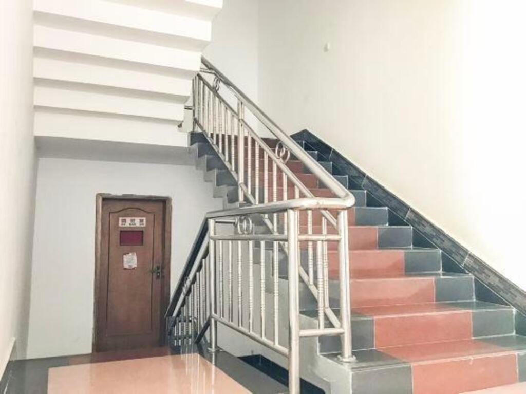 Сянси: Jishou jinlong hotel