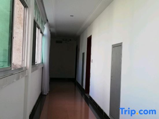 Сянси: Jishou jinlong hotel