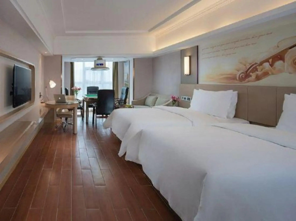 Шаоян: Vienna International Hotel (Shaoyang Dahan Pedestrian Street)