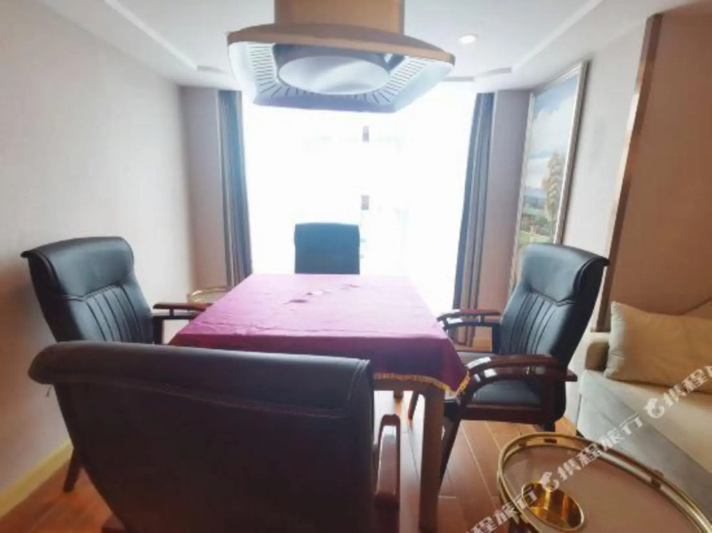 Шаоян: Vienna International Hotel (Shaoyang Dahan Pedestrian Street)