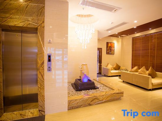 Чжаоцин: Jiayu Business Hostel