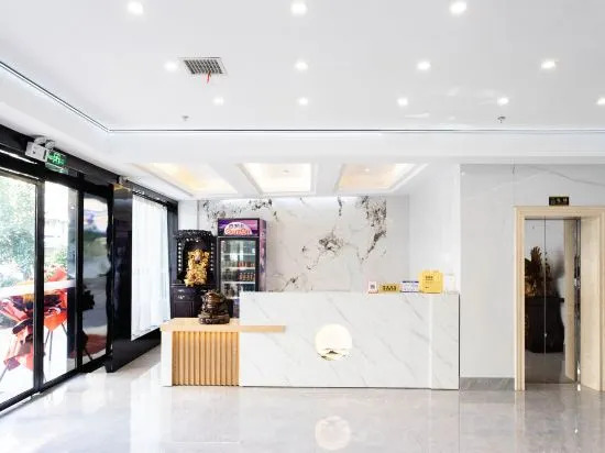 Tuwo Holiday Hotel — фото 1