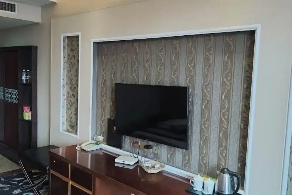 Нгава: Abala Hotel