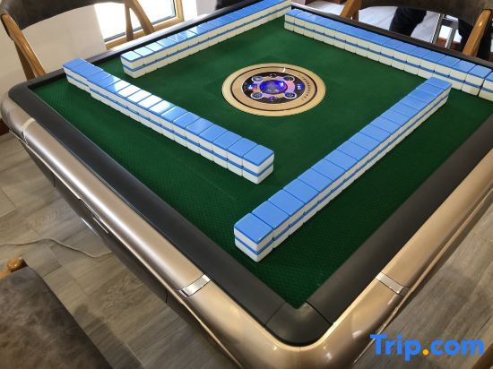 Даньдун: Yitang Yizhai Hot Spring Hotel