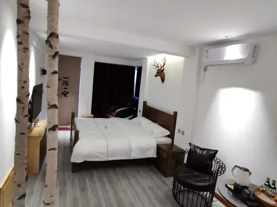 Даньдун: Yitang Yizhai Hot Spring Hotel