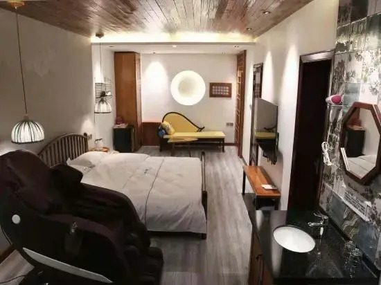 Даньдун: Yitang Yizhai Hot Spring Hotel